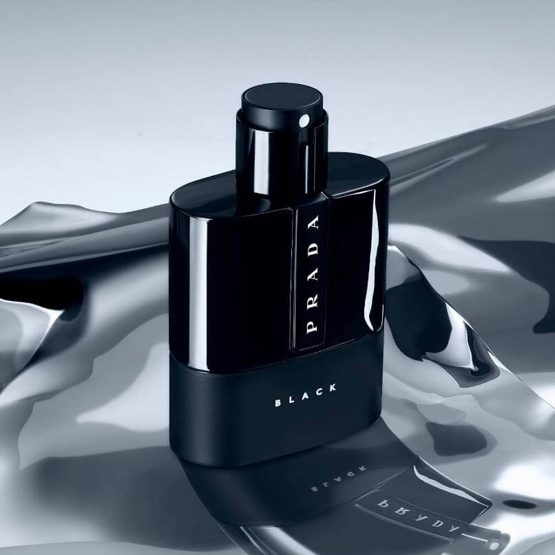 Prada Luna Rossa Black